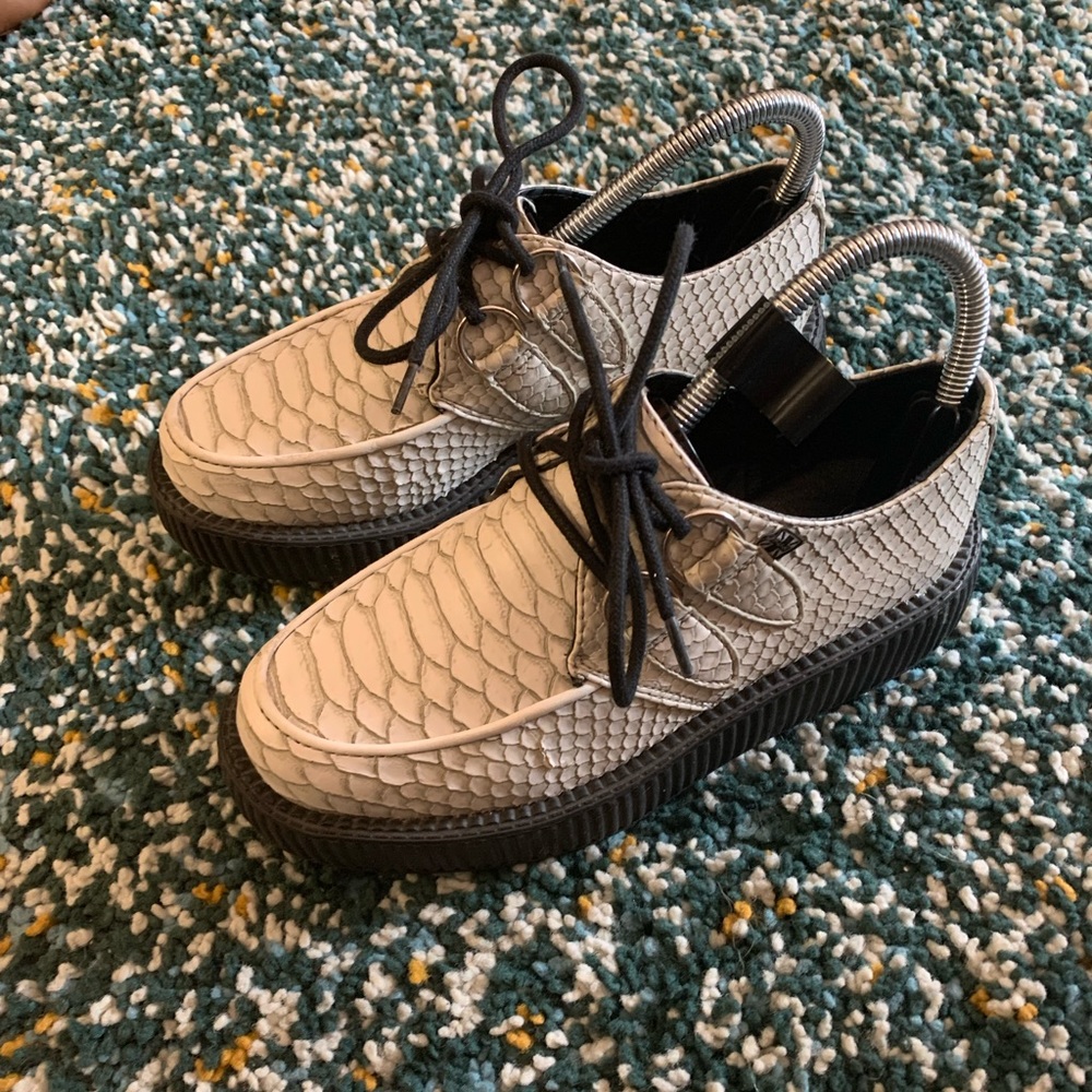 T.U.K creepers